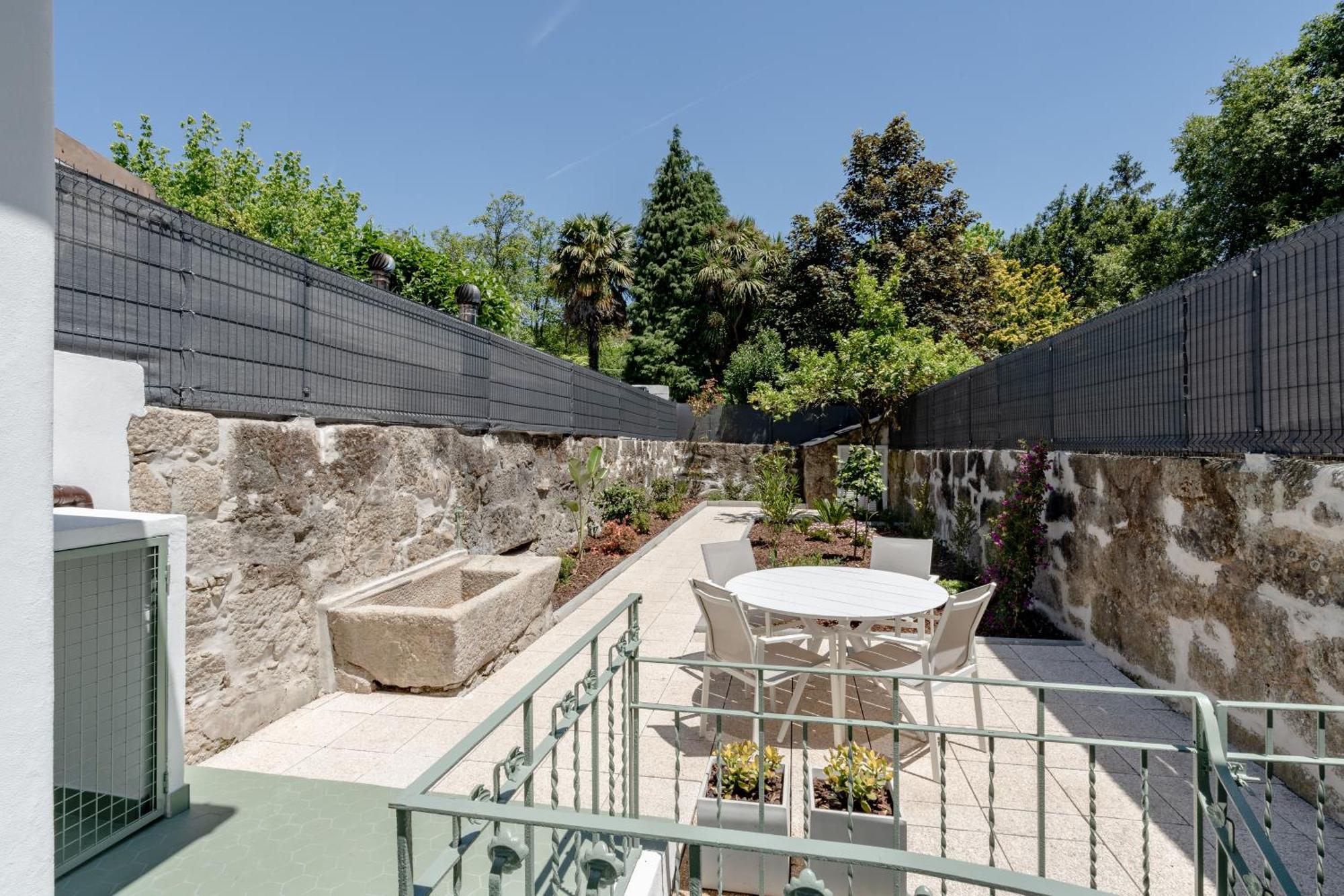 Downtown Grand Houses Porto Bagian luar foto
